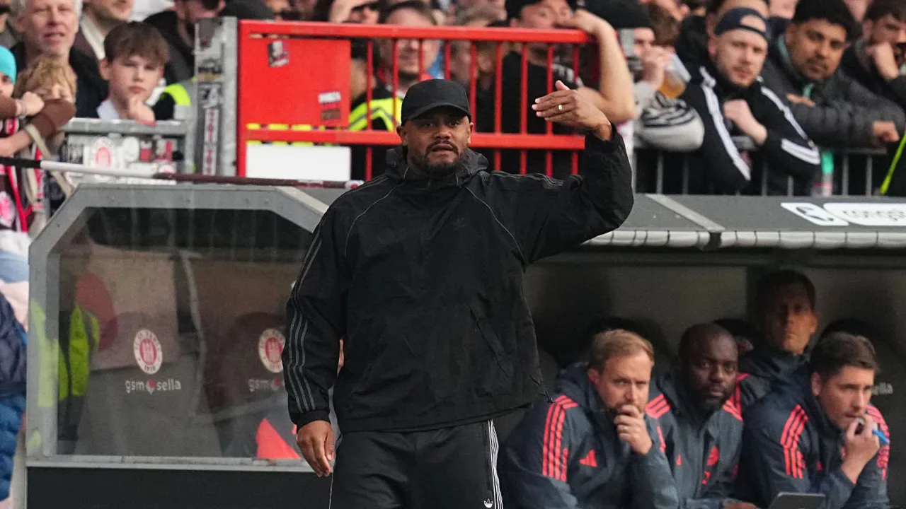 Vincent Kompany Puji Bayern Usai Pecahkan Rekor Gol Bundesliga