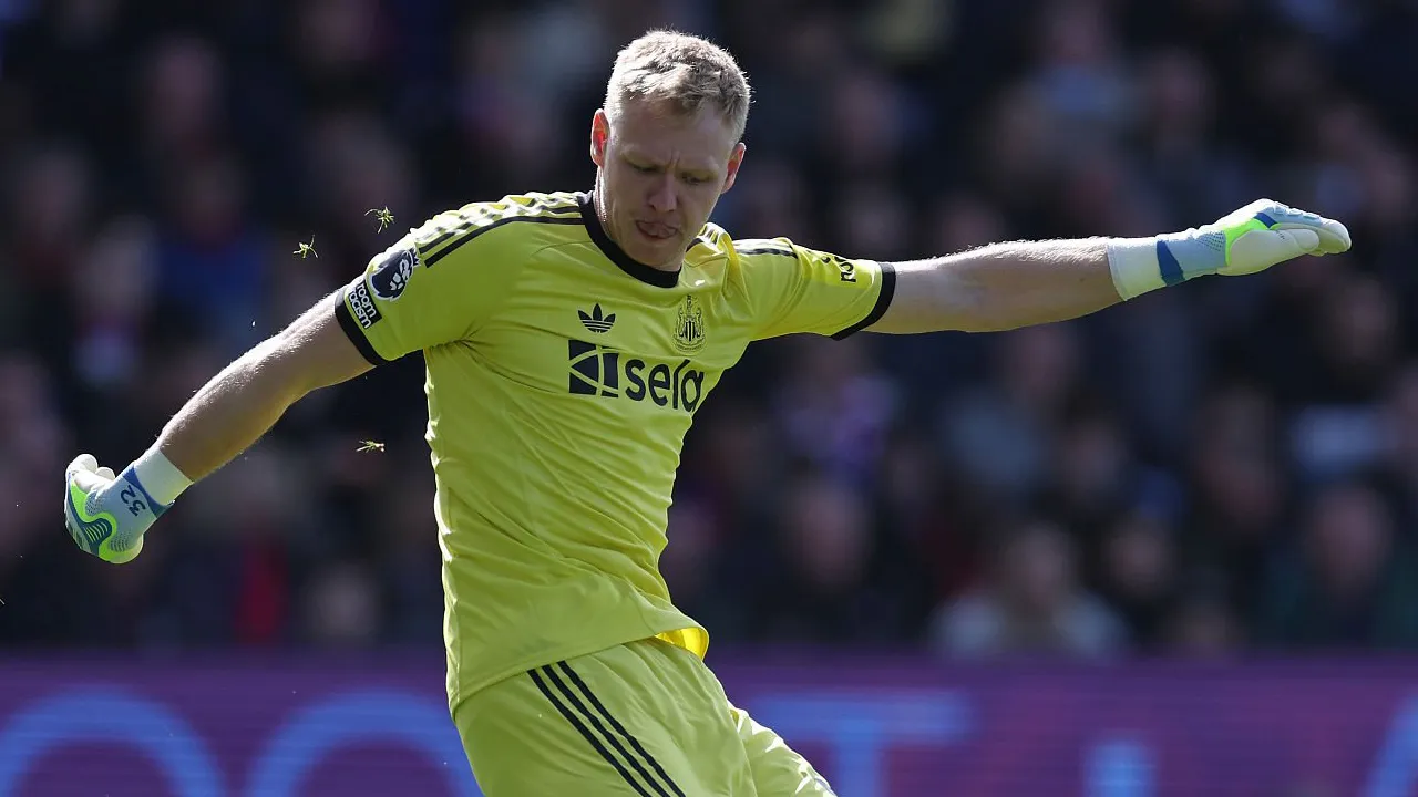 Aaron Ramsdale Kecewa, Newcastle Gagal Jaga Keunggulan di Markas Palace