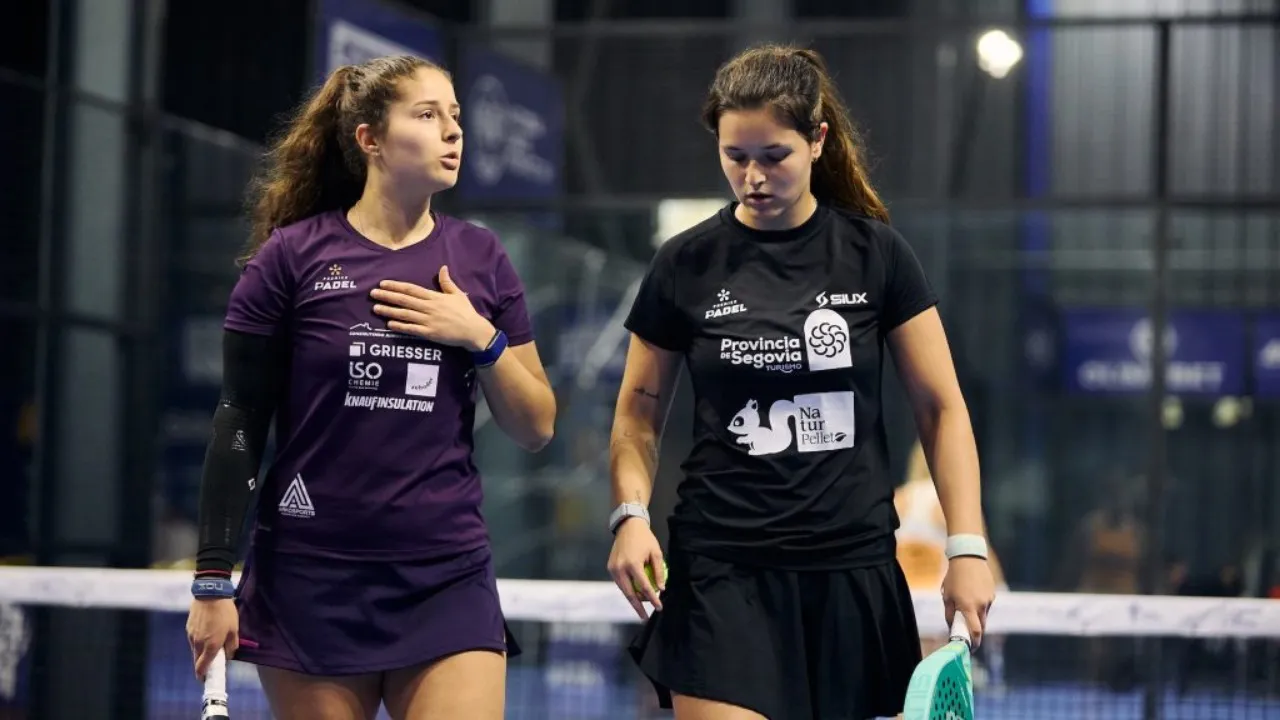 Barrera dan Velasco Dominasi FIP Silver Padel di Mumbai