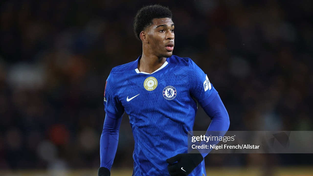 Bayern Munich Pantau Josh Acheampong, Chelsea Hadapi Dilema