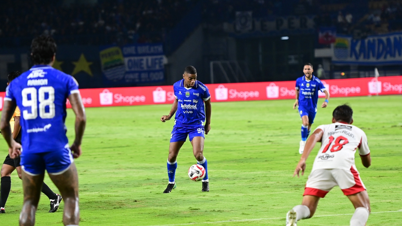 Bela Uilliam Barros dari Kritikan Tajam, Bojan: Perannya Vital