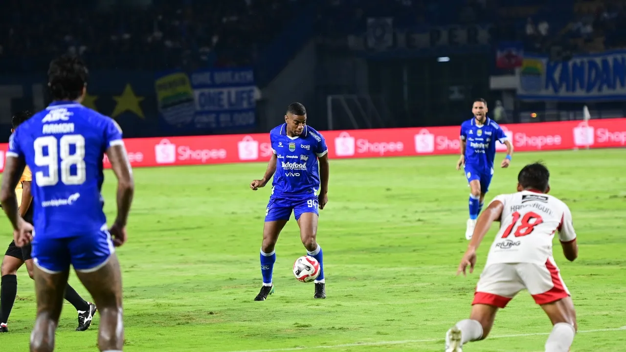 Bela Uilliam Barros dari Kritikan Tajam, Bojan: Perannya Vital