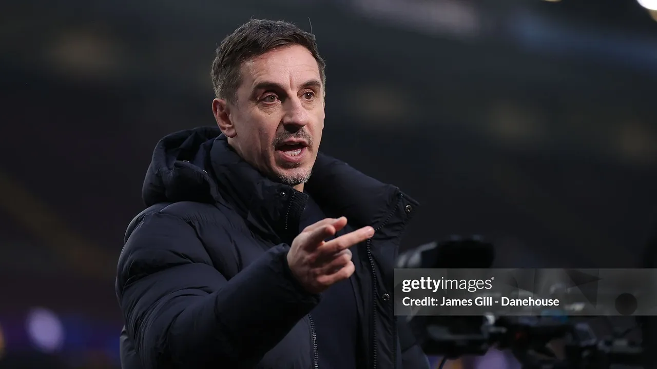 Gary Neville kritik Enzo Fernandez dan Marc Cucurella di Chelsea