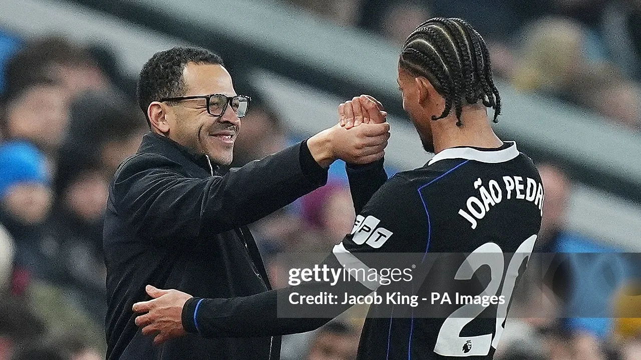 Liam Rosenior Tantang Joao Pedro Tembus Level Baru di Chelsea