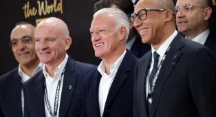 Real Madrid Bidik Didier Deschamps Sebagai Kandidat Pelatih