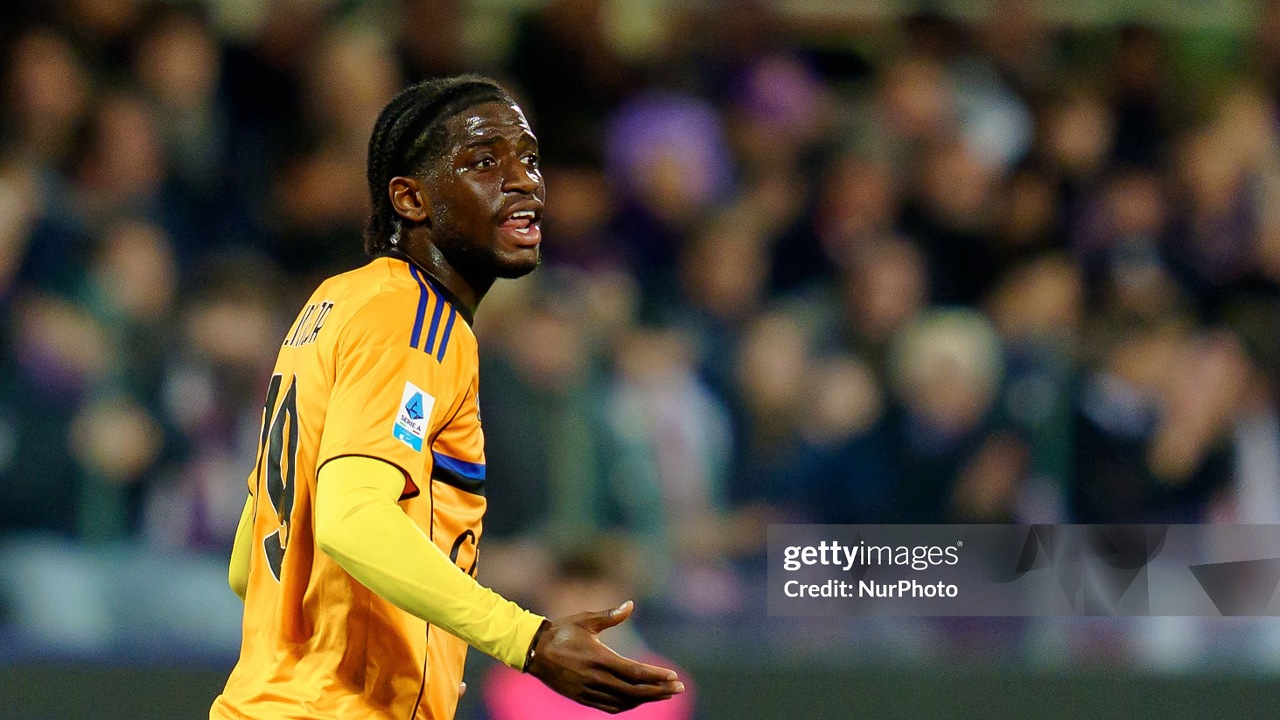 Samuel Iling-Junior Terpuruk, Aston Villa Hadapi Dilema