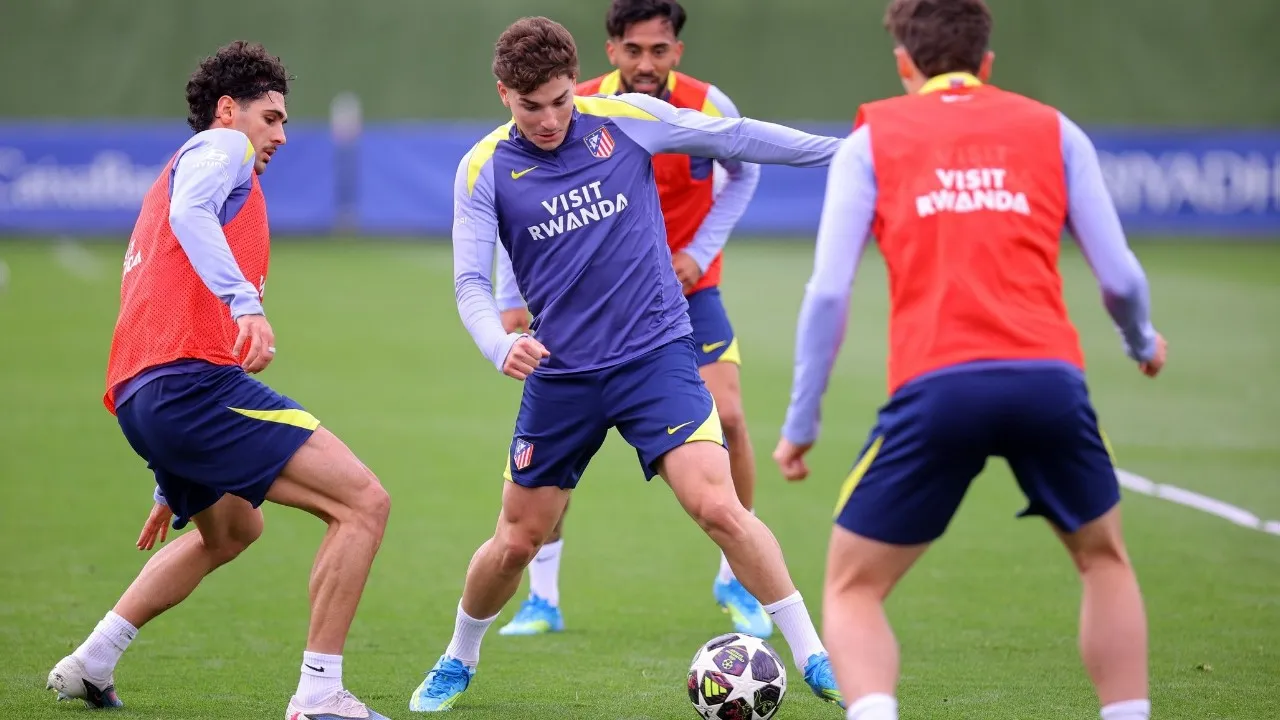 Simeone Semangati Sesi Latihan Pemain Atletico Madrid Jelang vs Barcelona