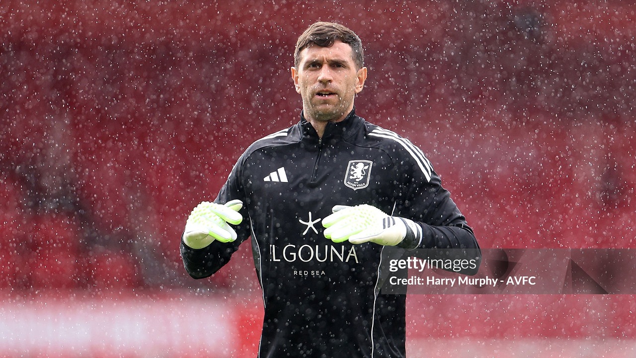Aston Villa Lega, Kondisi Emiliano Martinez Membaik