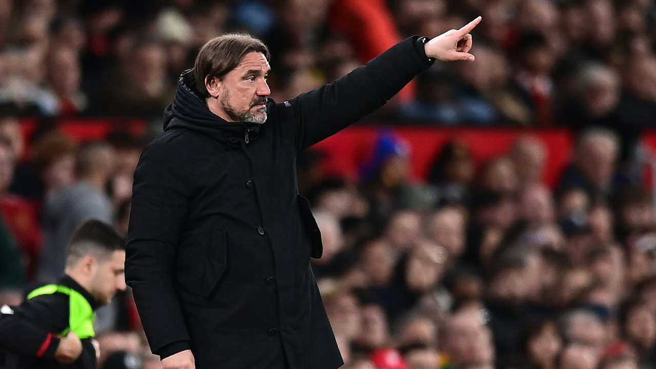 Daniel Farke Angkat Bicara Soal Kartu Merah Lisandro Martinez