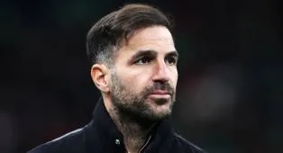 Fabregas Tegaskan Kesetiaan kepada Como Meski Ada Tawaran Lain