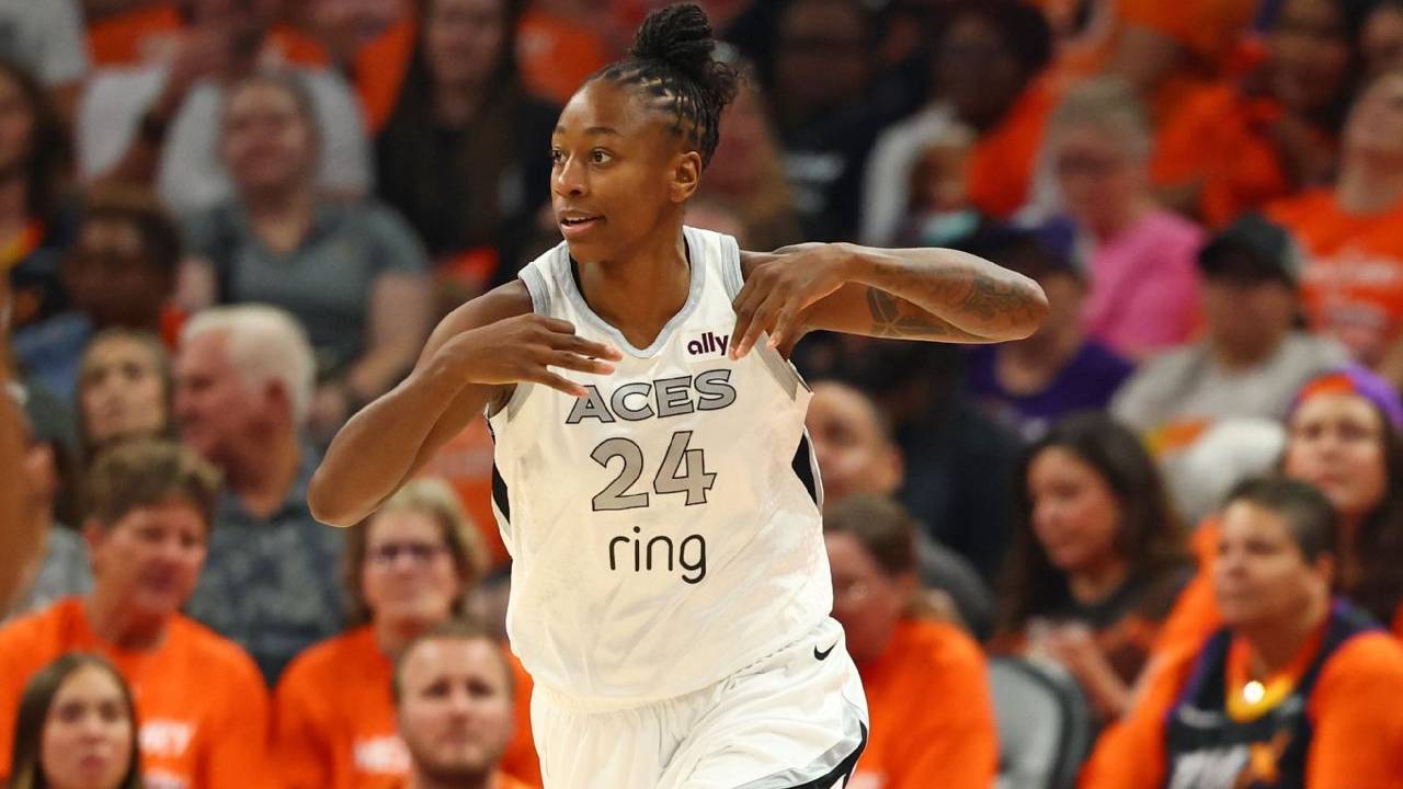 Las Vegas Aces Pertahankan Jewell Loyd Usai Berperan Berikan Gelar WNBA