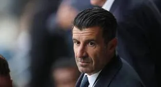 Luis Figo Yakin Real Madrid Bisa Balikkan Keadaan Lawan Bayern Munich