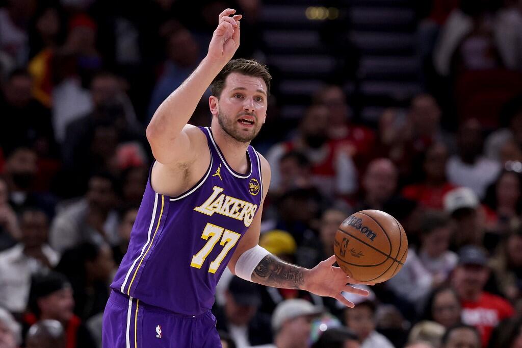 Luka Doncic Pulih, Absen Hingga Sepekan Lagi di Lakers