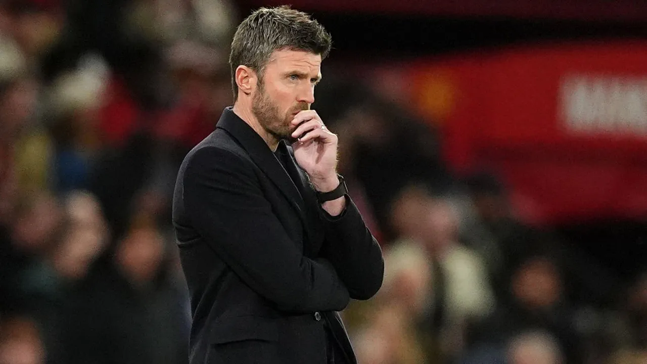 Michael Carrick Ungkap Penyebab Kekalahan MU dari Leeds