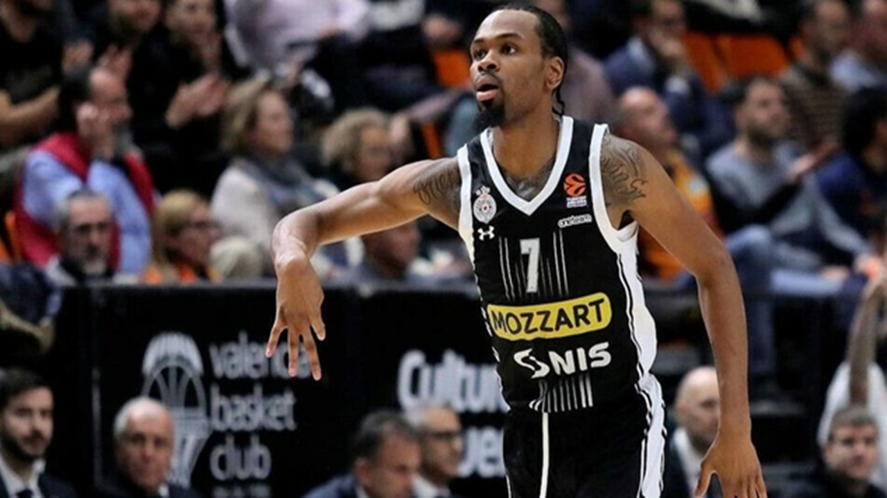Partizan Belgrade Dihukum FIBA karena Tidak Melunasi Utang Kevin Punter