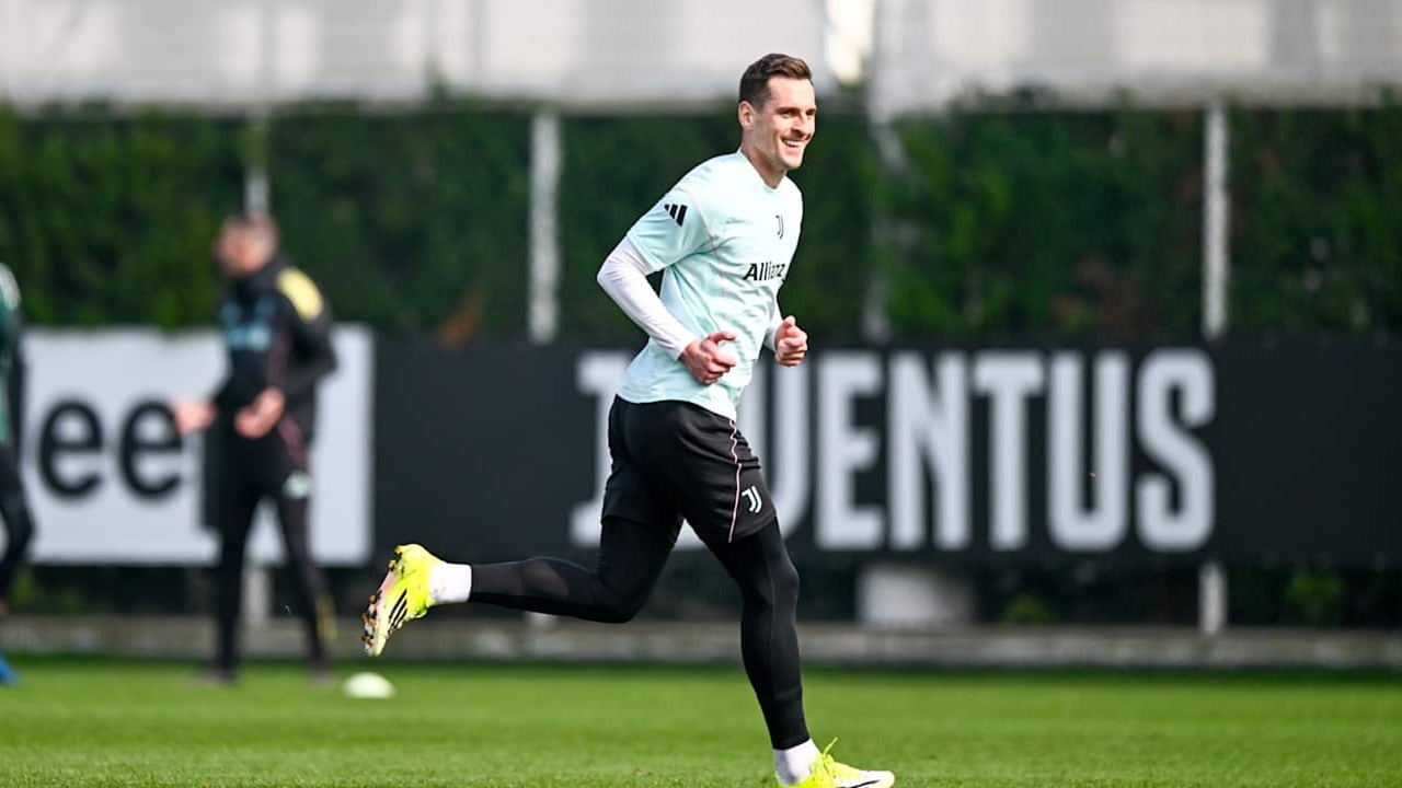 Alasan Arkadiusz Milik Tak Bisa Main Lagi untuk Juventus