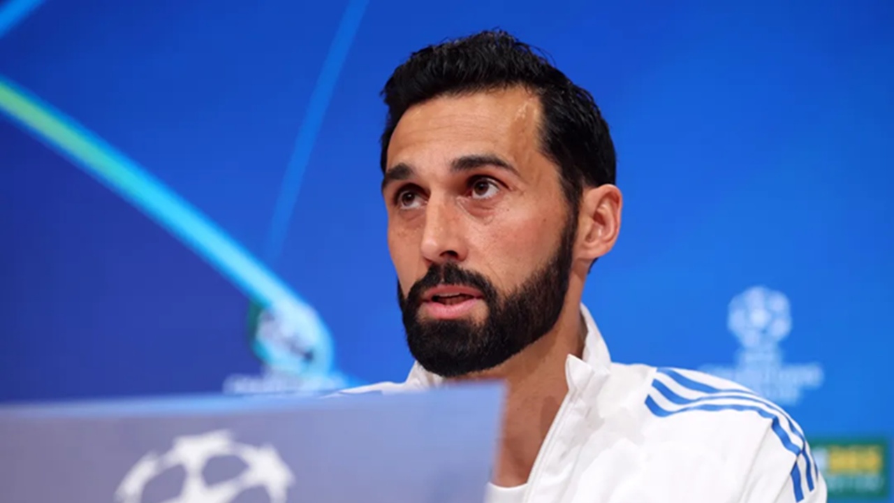 Alvaro Arbeloa Datang untuk Membalikkan Keadaan Lawan Bayern Munich