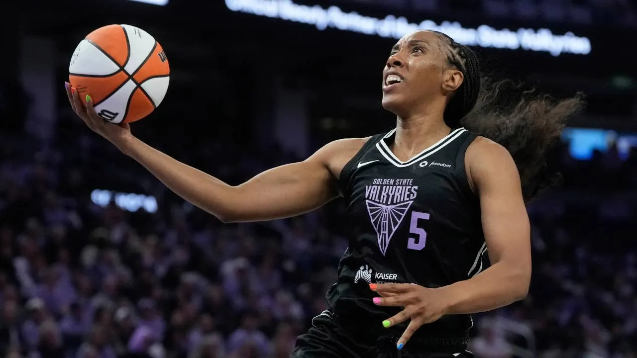 Kayla Thornton Resmi Bertahan di Golden State Valkyries Untuk Setahun
