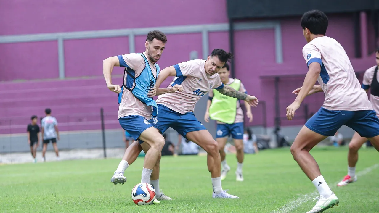 Persik Kediri fokus benahi lini pertahanan