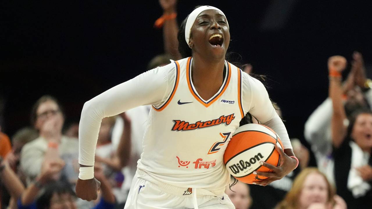 Phoenix Mercury Perpanjang Kontrak Kahleah Copper dan DeWanna Bonner