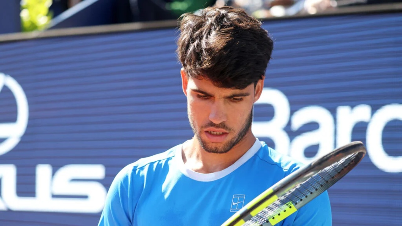 Sempat Cedera Di Barcelona, Carlos Alcaraz Bagikan Kabar Kesehatan