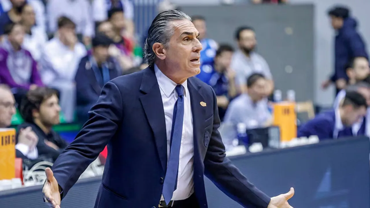 Sergio Scariolo Fokus Jaga Kebugaran Pemain Jelang Playoff EuroLeague