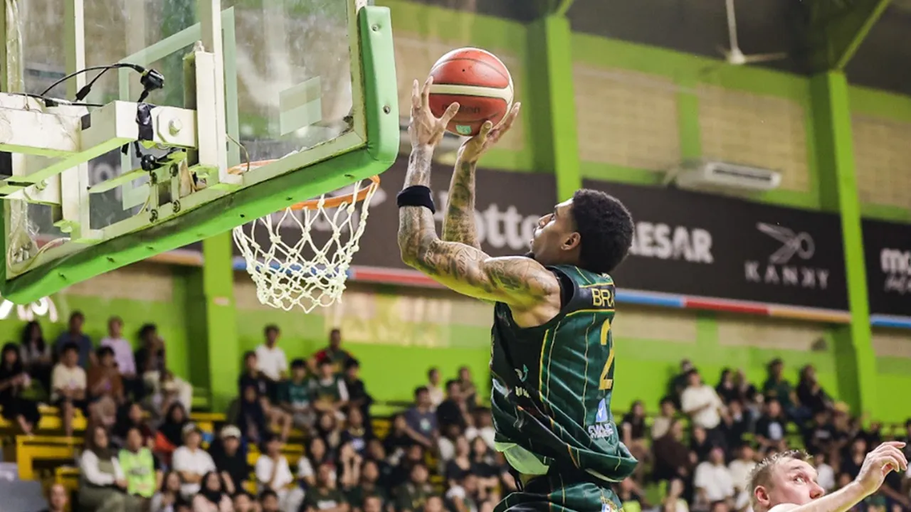 AJ Bramah Hanya Coba Bermain Agresif Melawan Satya Wacana