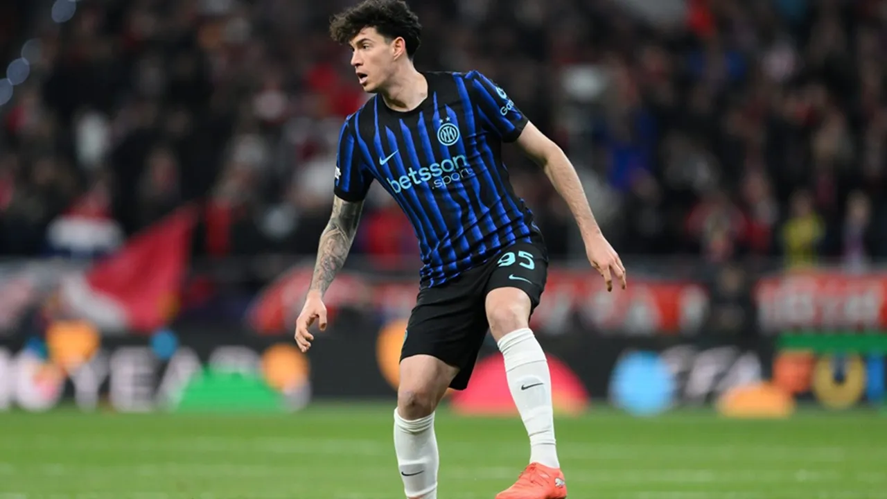 Barcelona Diberi Peringatan: Alessandro Bastoni Bukan Bek Kelas Dunia