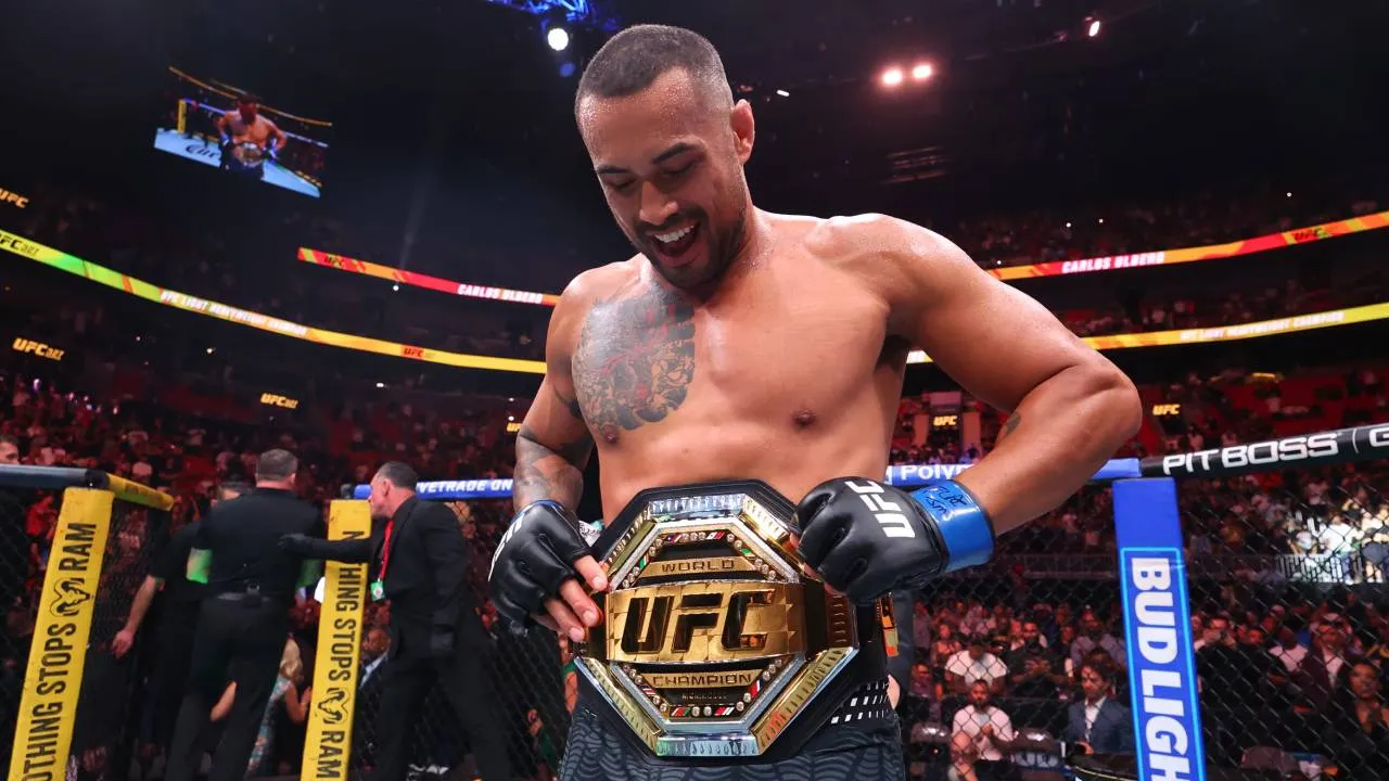 Carlos Ulberg Kehilangan Sabuk UFC Setelah Berpesta di Miami