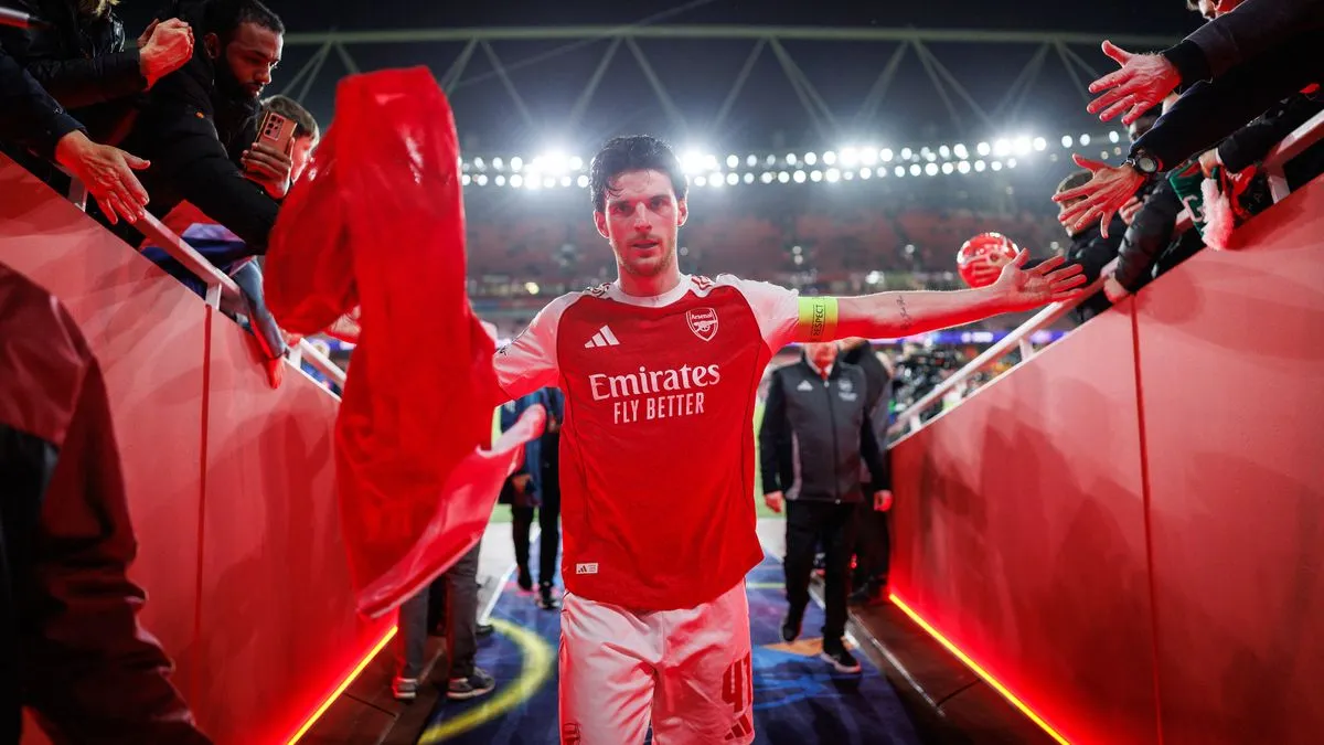 Declan Rice Siap Tantang Man City Demi Gelar Liga Inggris - sumber: (footballlondon)