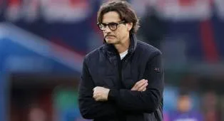 Fiorentina Fokus Liga, Vanoli Sebut Conference League Cuma Mimpi