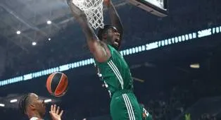 Kendrick Nunn Mengalami Kejang Otot Jelang Lawan Anadolu Efes