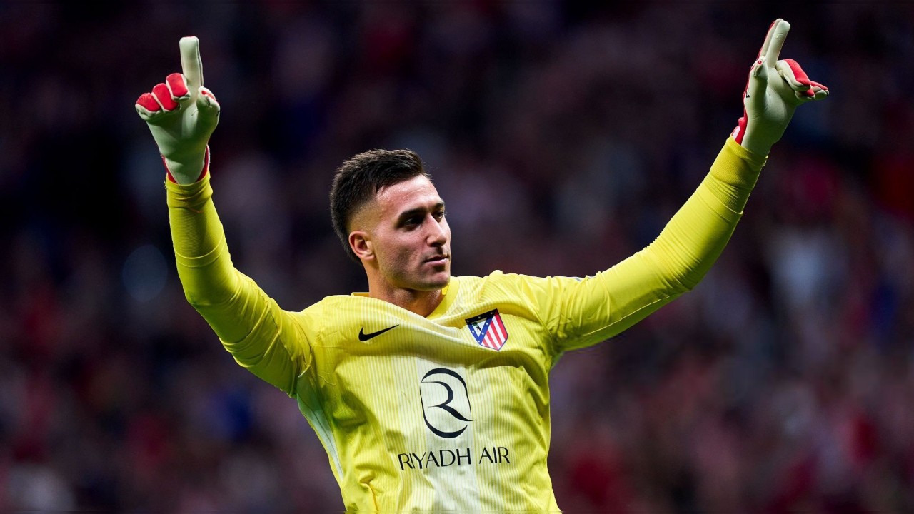 Kiper Atletico Madrid Minta Maaf Atas Insiden Fermin Lopez