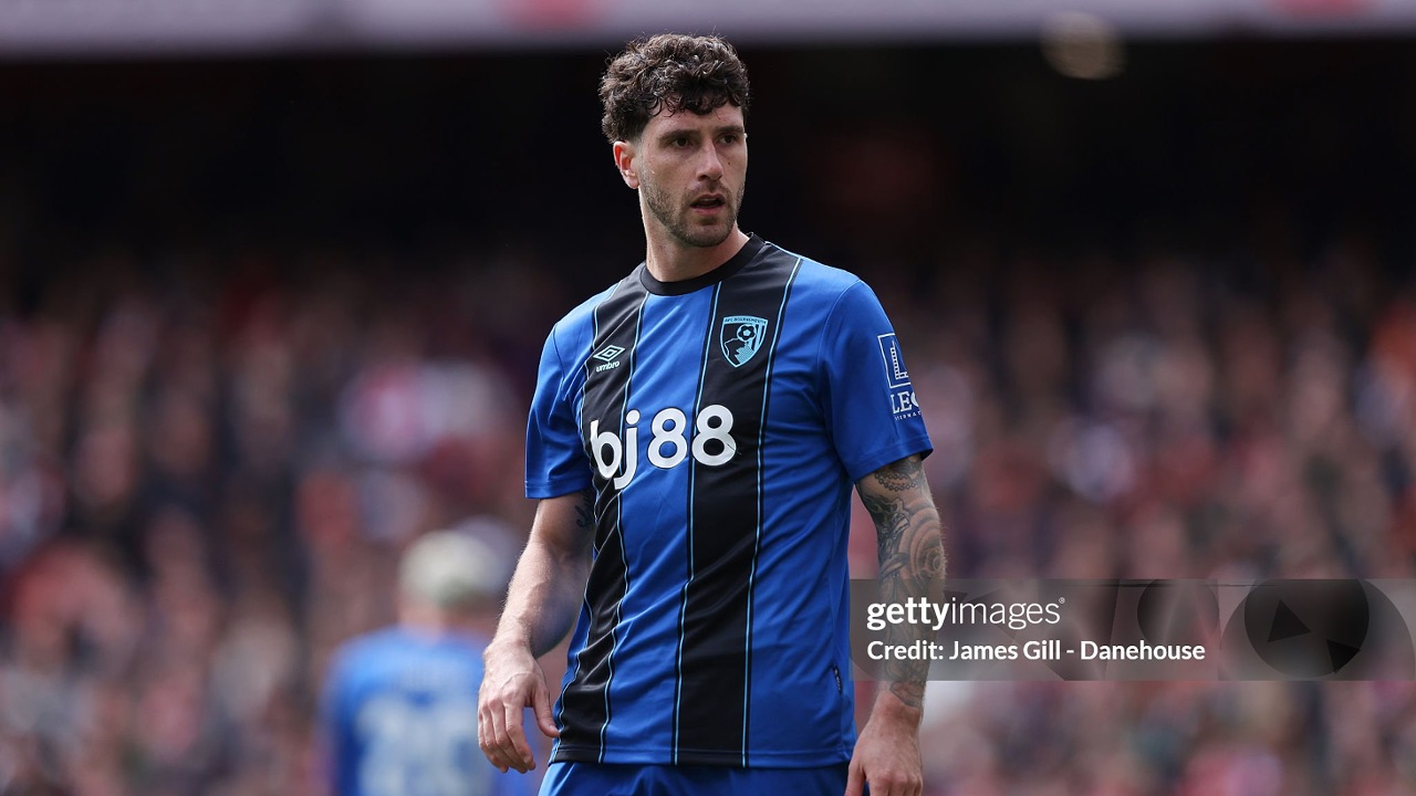 Marcos Senesi Jadi Rebutan Chelsea, Liverpool, dan Manchester United