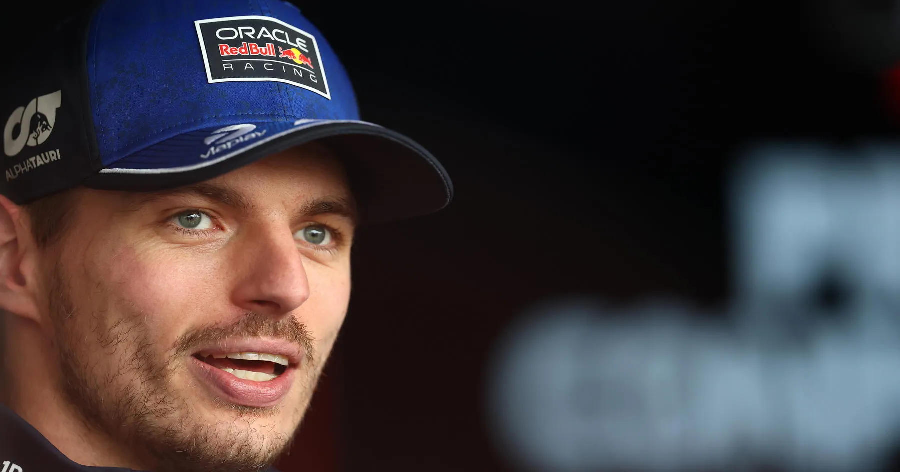 Max Verstappen Dapat Peringatan, Piastri Hadapi Kendala Baru - sumber: (racingnews365)