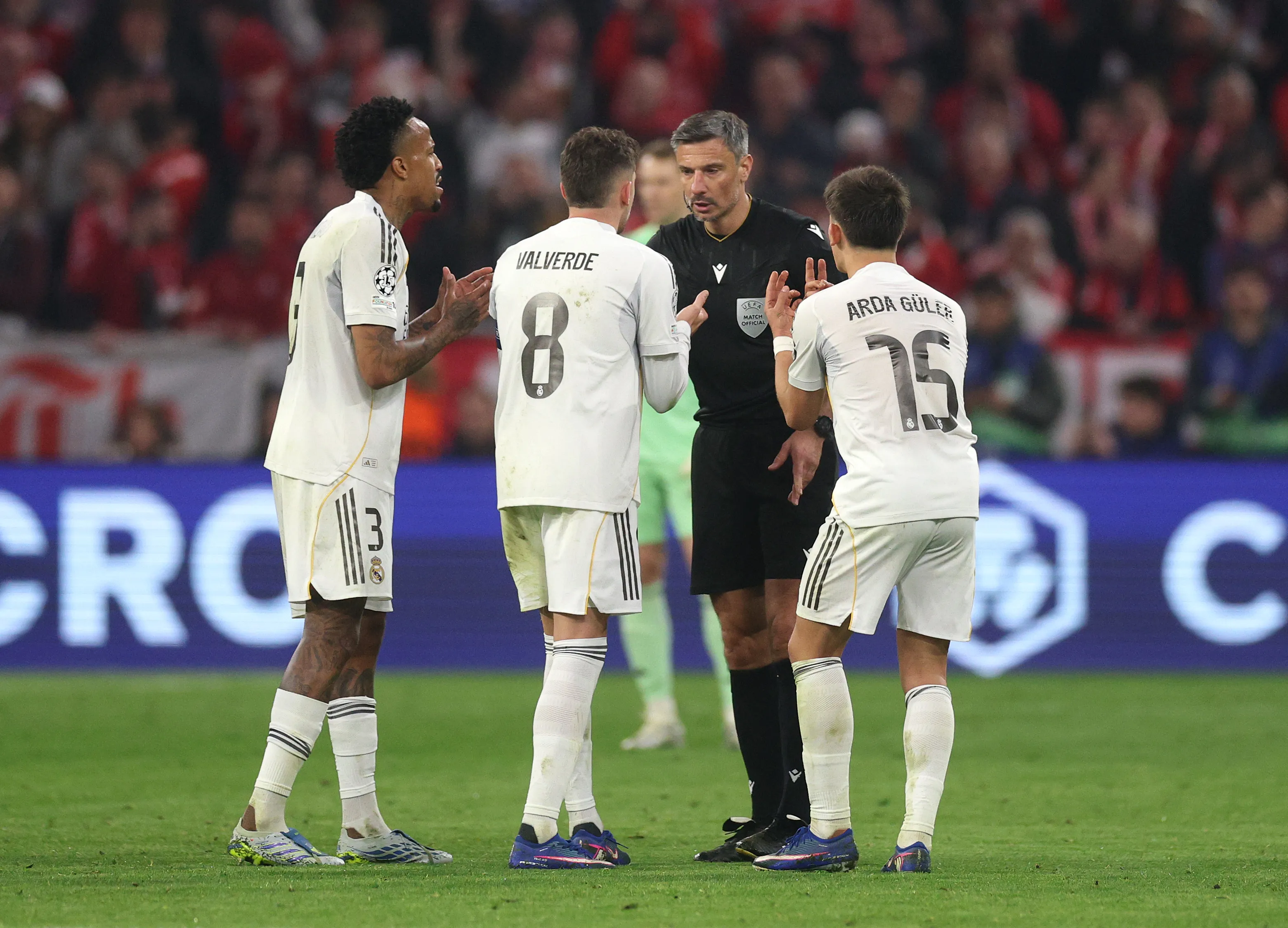 Pemain Real Madrid Kritik Wasit atas Kartu Merah Kontroversial