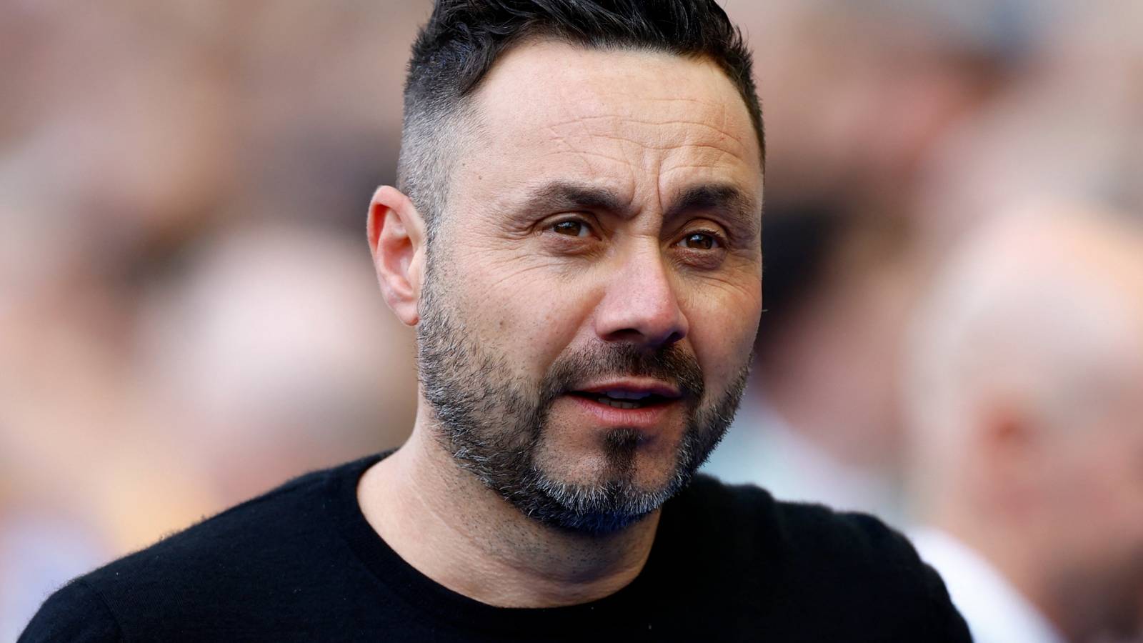 Pemain Tottenham Mengejutkan dengan Memilih Bertahan di Championship