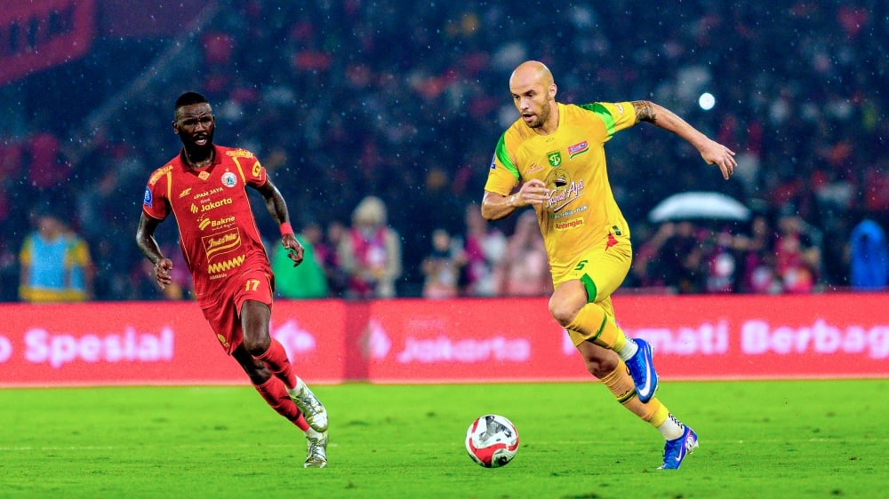 Risto Mitrevksi Dorong Persebaya Raih Kembali Tren Kemenangan