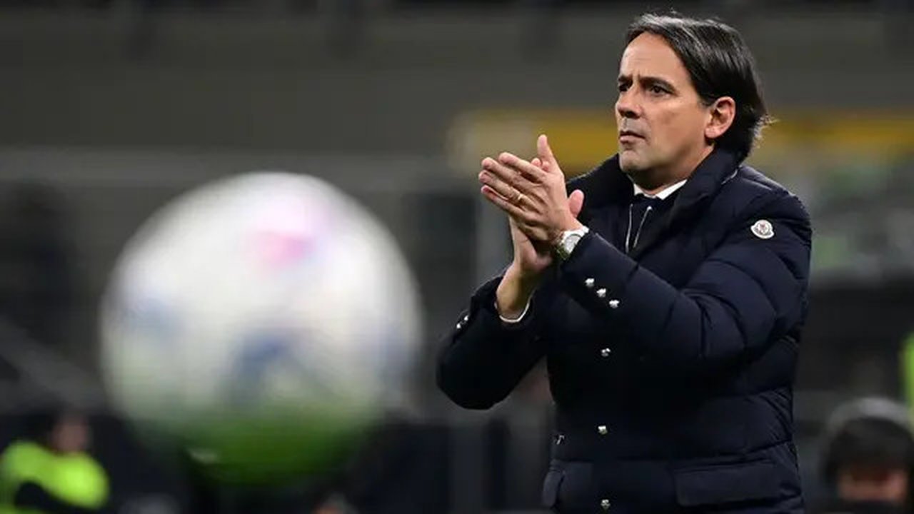 Simone Inzaghi Terancam Dipecat, Akan Langsung Mudik ke Italia?
