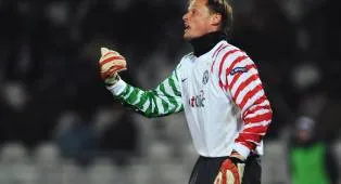 Buffon Sampaikan Pesan Menyentuh dalam Tribute Fiorentina untuk Manninger