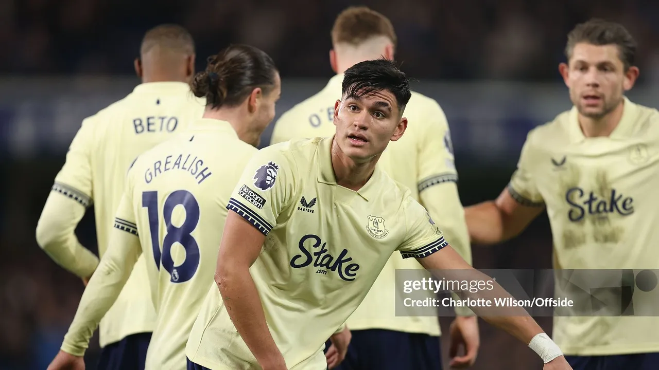 David Moyes Tahan Kepergian Carlos Alcaraz dari Everton