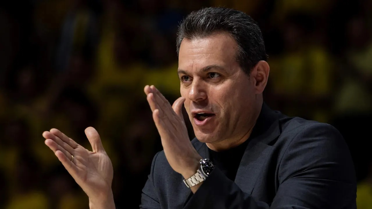 Dimitris Itoudis Siap Terima Tantangan Lawan AS Monaco