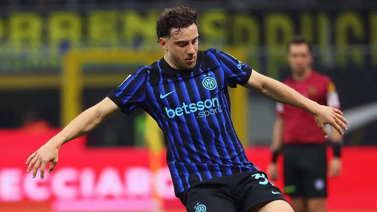 Inginkan Carlos Augusto dari Inter Milan, AS Roma Harus Temui Jalan Buntu