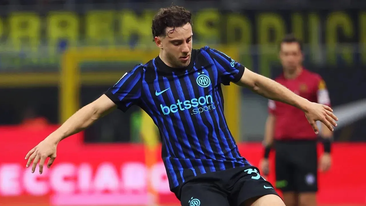 Inginkan Carlos Augusto dari Inter Milan, AS Roma Harus Temui Jalan Buntu