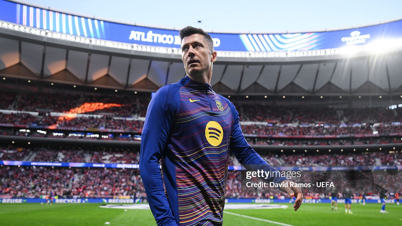 Joe Cole Usulkan Robert Lewandowski dan John Stones ke Chelsea