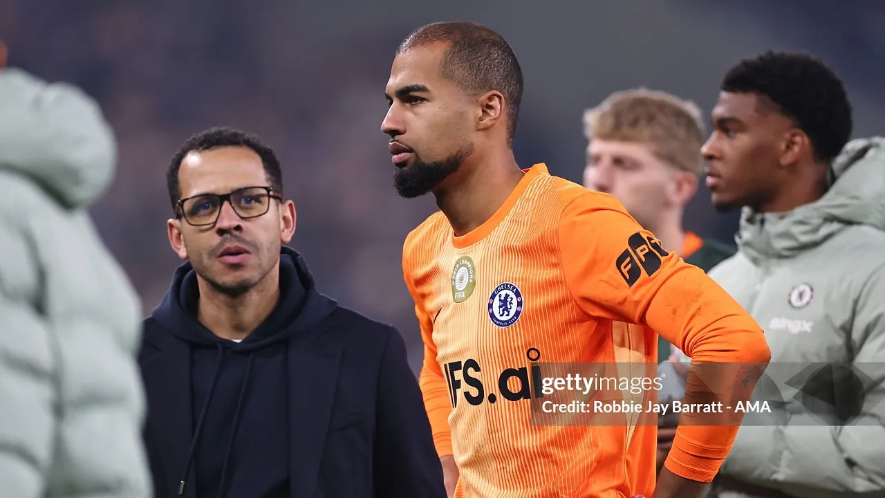 Marcel Desailly Minta Chelsea Ganti Kiper, Soroti Robert Sanchez