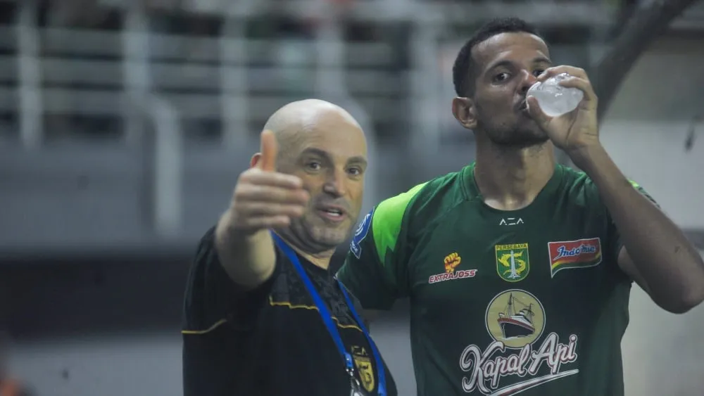 Persebaya Siap Hadapi Tantangan Derbi Suramadu di GBT