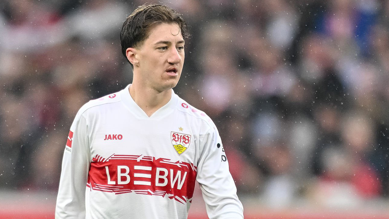 Angelo Stiller Jadi Target Serius MU, Solusi Hemat di Lini Tengah