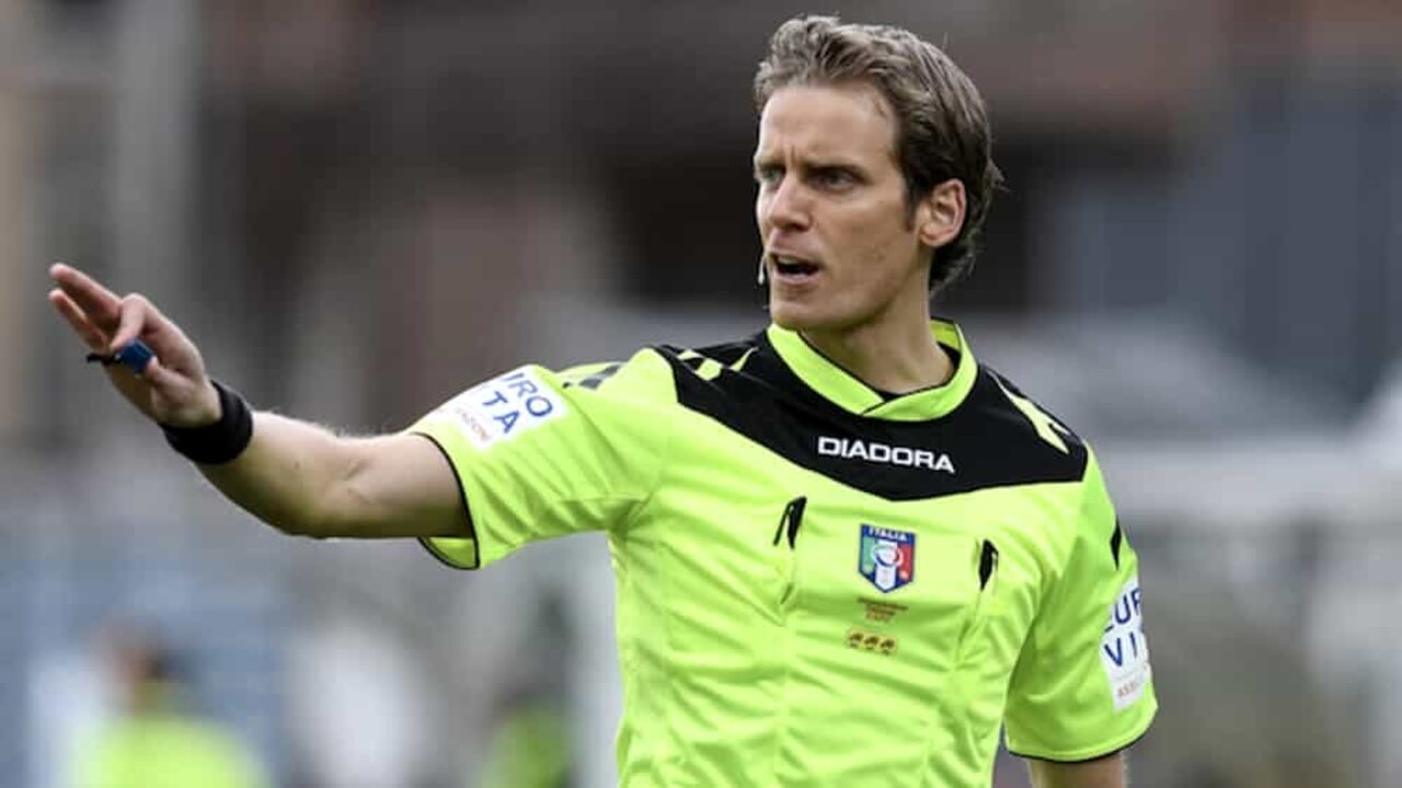 Daniele Chiffi Resmi Ditunjuk Jadi Wasit Laga AC Milan vs Hellas Verona
