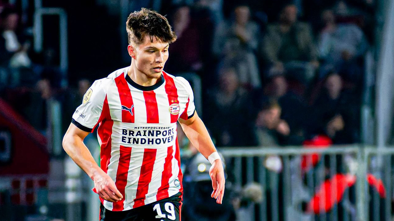 Everton Masukkan Esmir Bajraktarevic dalam Daftar Target di Musim Panas